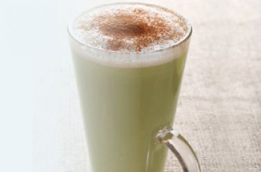 VegeGreens Iced Chai Latte